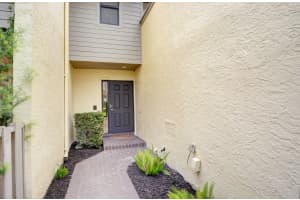 1961 Canterbury Cir, Wellington, FL 33414, Sold 09/23/21