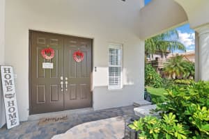 9825 Cobblestone Lakes Ct, Boynton Beach, FL 33472, Sold 11/09/21