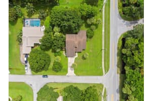 MLS# R10743382, Vero Beach, Florida 32968