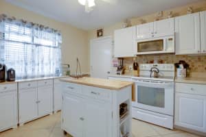 9907 62nd Terrace S, Boynton Beach, FL 33437, Sold 10/13/21