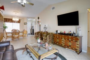 9907 62nd Terrace S, Boynton Beach, FL 33437, Sold 10/13/21