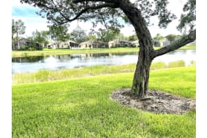 8064 Florenza Dr, Boynton Beach, FL 33472, Sold 10/15/21