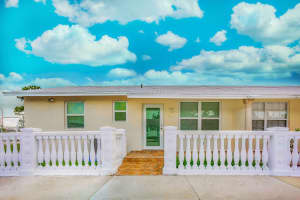 877 Sumter Rd E, West Palm Beach, FL 33415, Sold 11/05/21