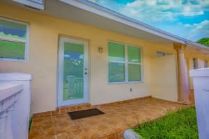 877 Sumter Rd E, West Palm Beach, FL 33415, Sold 11/05/21