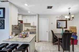 36 N Crossings Cir, Boynton Beach, FL 33435, Sold 01/10/22