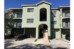 350 Crestwood Cir, Royal Palm Beach, FL 33411, Sold 11/30/21