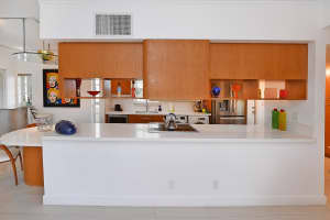 1299 S Ocean Blvd APT F4, Boca Raton, FL 33432, Sold 02/24/22