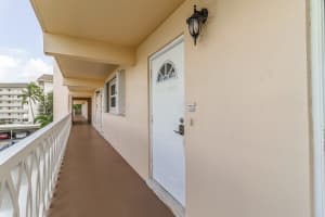 330 N Federal Hwy, Deerfield Beach, FL 33441, Sold 10/22/21