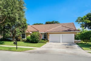 2655 NW 29th Dr, Boca Raton, FL 33434, Sold 12/10/21