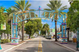 255 NE 3rd Ave, Delray Beach, FL 33444, Sold 10/08/21