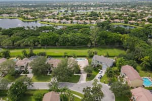10264 Hunt Club Ln, Palm Beach Gardens, FL 33418, Sold 11/24/21