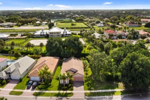 2422 Country Golf Dr, Wellington, FL 33414, Sold 12/08/21
