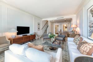 400 S Ocean Blvd, Palm Beach, FL 33480, Sold 11/04/21