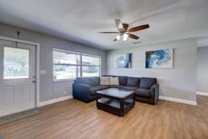 2213 SE Washington St, Stuart, FL 34997, Sold 10/26/21