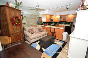 130 Ocean Cove Dr, Jupiter, FL 33477, Sold 10/08/21