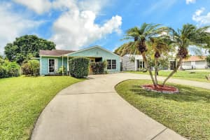9148 Carma Dr, Boynton Beach, FL 33472, Sold 10/27/21