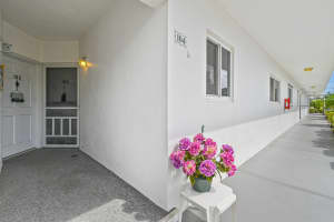 8 Garden St #104r, Jupiter, FL 33469, Sold 10/22/21