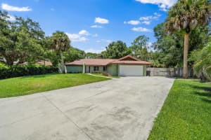 910 Elyse Cir, Port St. Lucie, FL 34952, Sold 10/13/21