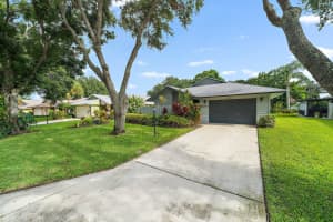 8920 SE Eaglewood Way, Hobe Sound, FL 33455, Sold 10/15/21
