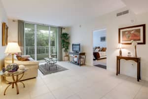 480 Hibiscus St, West Palm Beach, FL 33401, Sold 12/15/21