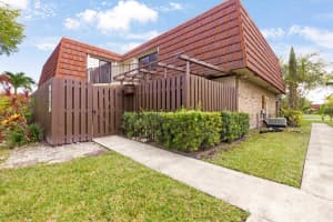 8175 Boca Rio Dr, Boca Raton, FL 33433, Sold 10/12/21