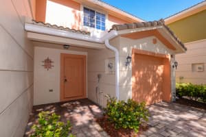 5384 SE Jennings Ln, Stuart, FL 34997, Sold 09/27/21