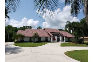 3260 SW Island Way, Palm City, FL 34990, Sold 01/03/22