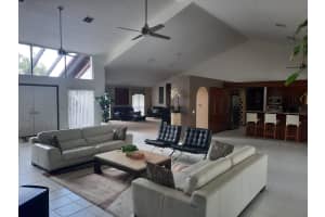 3260 SW Island Way, Palm City, FL 34990, Sold 01/03/22