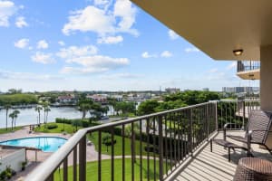 859 Jeffery St, Boca Raton, FL 33487, Sold 12/30/21
