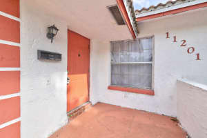 11201 NW 39th St, Coral Springs, FL 33065, Sold 11/05/21