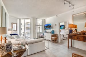 255 Evernia St, West Palm Beach, FL 33401, Sold 11/02/21
