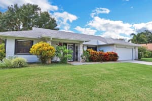 8144 SE Cypress Point Pl, Hobe Sound, FL 33455, Sold 11/22/21