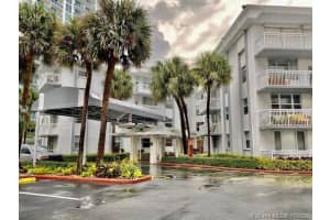1913 S Ocean Dr, Hallandale Beach, FL 33009, Sold 12/15/21