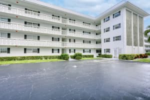 907 Marina Dr, North Palm Beach, FL 33408, Sold 03/22/22