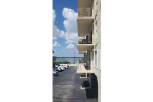 3230 S Ocean Blvd c106, Palm Beach, FL 33480, Sold 12/10/21