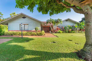 3519 Lakeview Dr, Delray Beach, FL 33445, Sold 10/28/21