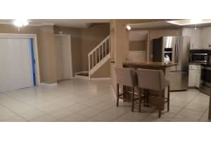 233 Seabreeze Cir, Jupiter, FL 33477, Sold 10/05/21