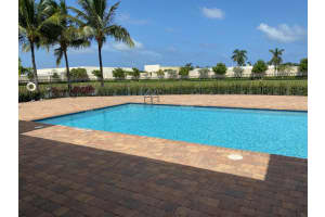 4222 N Dixie Hwy, Oakland Park, FL 33334, Sold 10/29/21