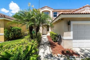 4989 SW 153rd Ave, Davie, FL 33331, Sold 12/15/21