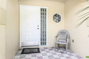 5030 Willow Pond Rd W, West Palm Beach, FL 33417, Sold 10/29/21