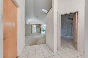 5030 Willow Pond Rd W, West Palm Beach, FL 33417, Sold 10/29/21