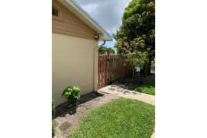 4365 Woodstock Dr, West Palm Beach, FL 33409, Sold 11/12/21