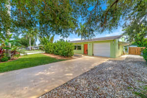 1748 SE Harrison St, Stuart, FL 34997, Sold 10/29/21