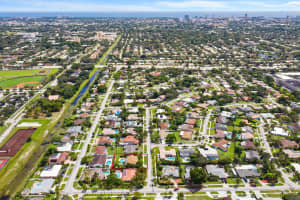 1385 NW 6th St, Boca Raton, FL 33486, Sold 10/27/21