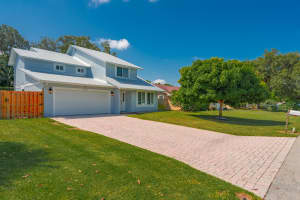 1112 Rainwood Cir, Palm Beach Gardens, FL 33410, Sold 10/08/21