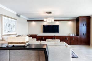 250 S Ocean Blvd #2b, Boca Raton, FL 33432, Sold 12/06/21