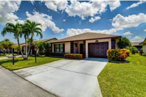 6308 Silk Dogwood Ln, Greenacres, FL 33463, Sold 11/15/21