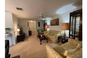 1182 W Fernlea Dr, West Palm Beach, FL 33417, Sold 12/28/21