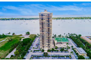 5600 N Flagler Dr, West Palm Beach, FL 33407, Sold 10/08/21