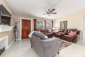2360 SE Madison St, Stuart, FL 34997, Sold 10/28/21